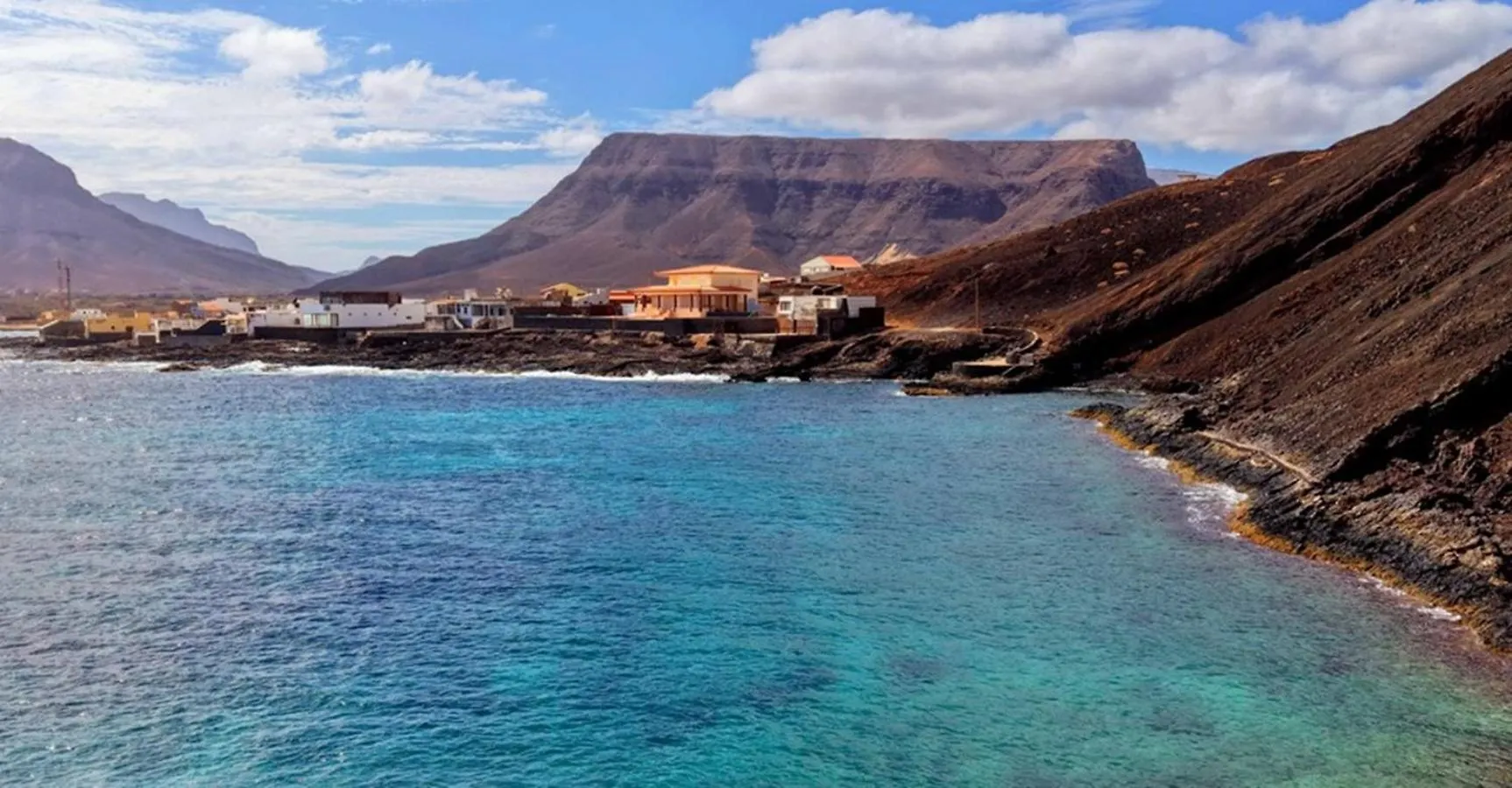 House View To Santa Luzia With Swimming Pool Villa Mindelo Kaapverdische Eilanden